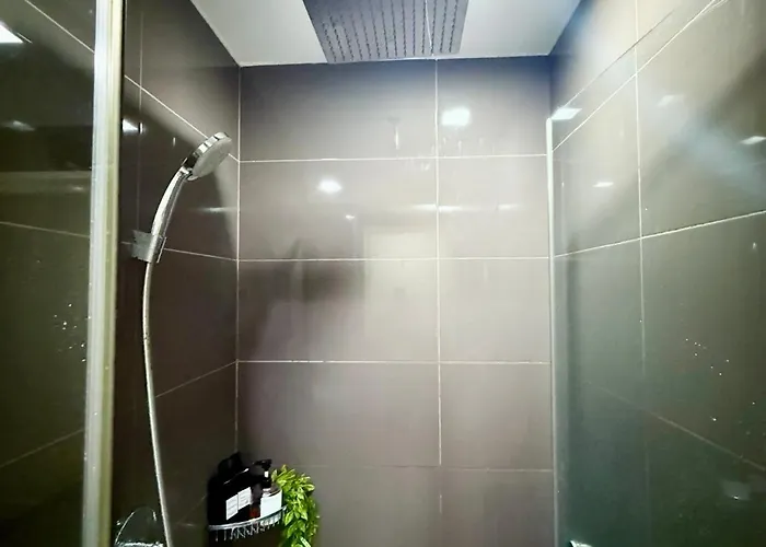 Modern In Makati With Stylish Escape Manila