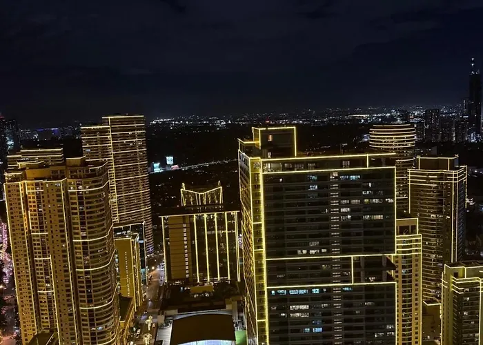 Modern In Makati With Stylish Escape *